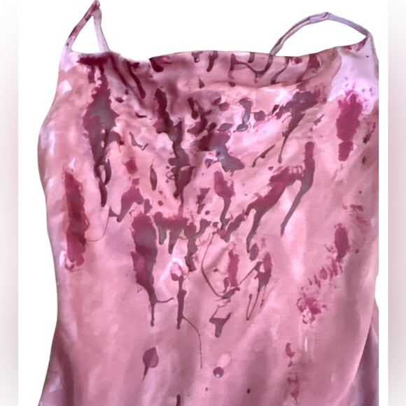 Carrie Costume (includes dress, wig, crown) - Picture 4 of 5